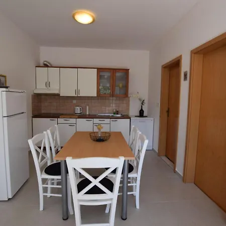Holiday home Not Detached Home With Swimming Pool For Use