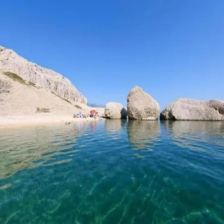 Holiday home Not Detached Home With Swimming Pool For Use